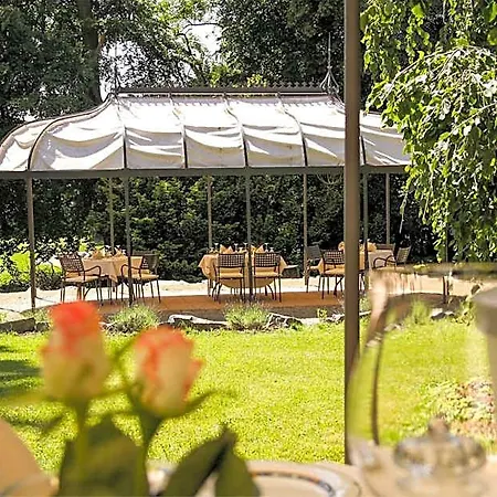 Hofgut Dippelshof Hotel- Und Restaurant Kg Szálloda Mühltal
