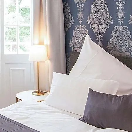 Szálloda Hofgut Dippelshof Hotel- Und Restaurant Kg Mühltal