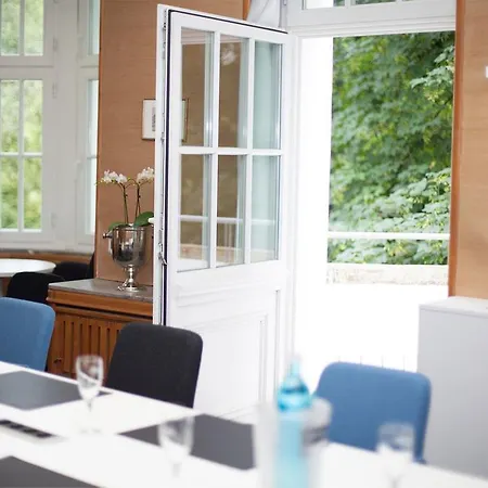 Hotel Hofgut Dippelshof Hotel- Und Restaurant Kg 2*